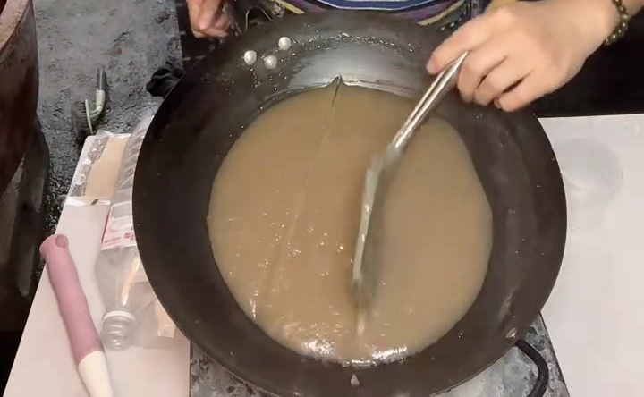 魔芋怎么加工成魔芋豆腐？如何从田间块茎到餐桌魔芋豆腐制作全流程解析（www.32nb.com）